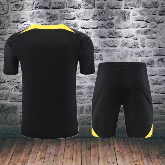 Short training suit PSG black yellow 23/24