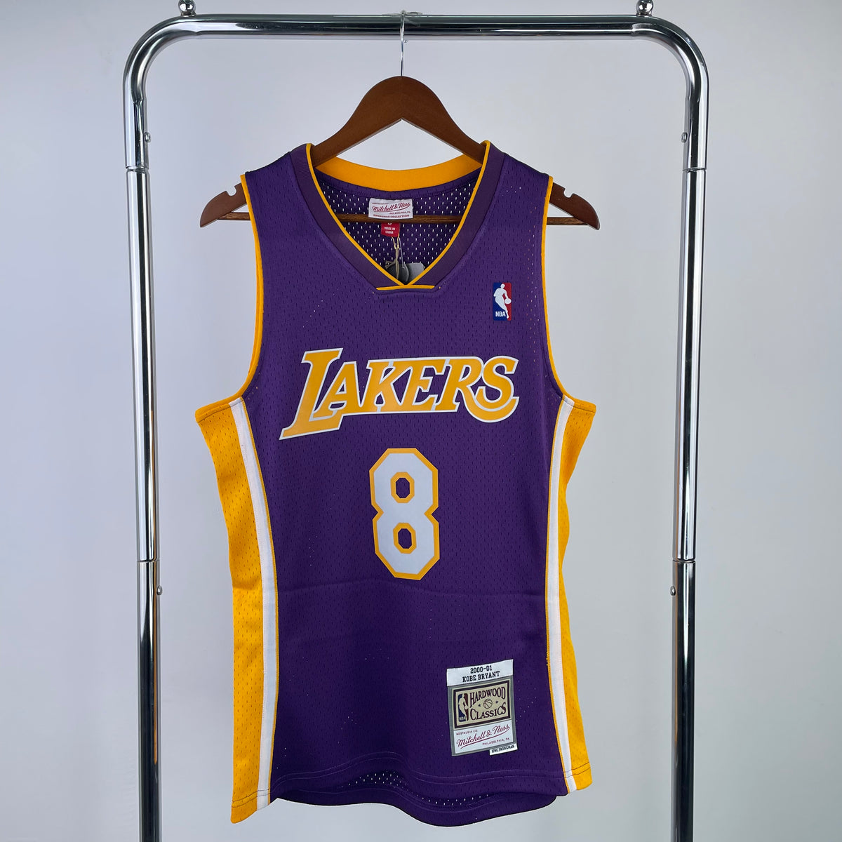 Camiseta retro púrpura de los Lakers