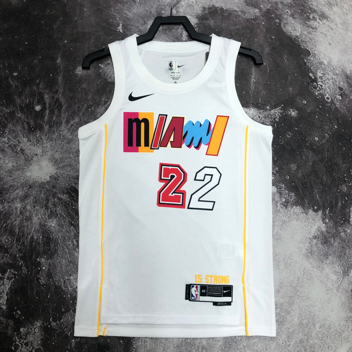 Camiseta blanca especial de Miami