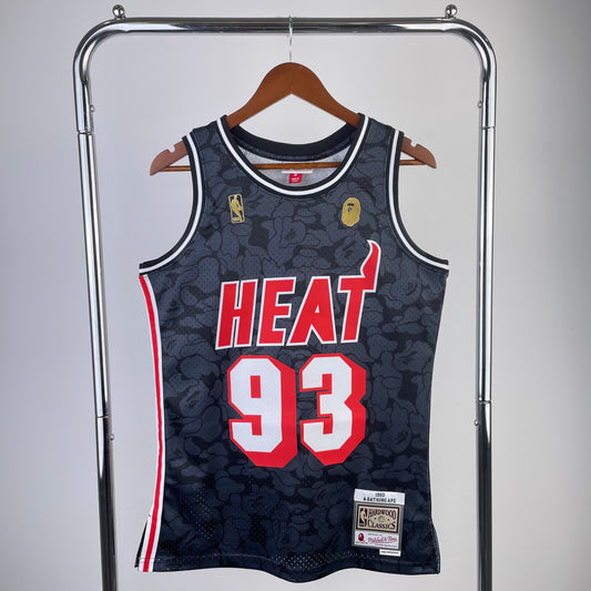 Camiseta retro especial Miami negra