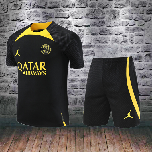Short training suit PSG black yellow 23/24